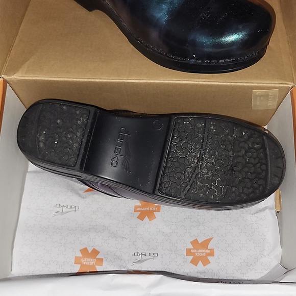Dansko XP - Picture 2 of 4